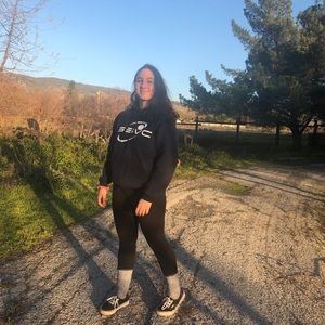 Meet your Posher, Kimia